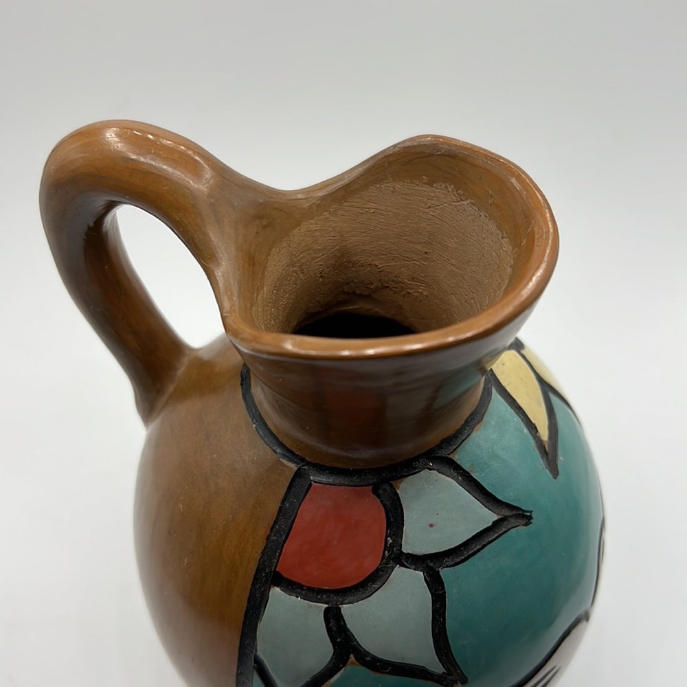 Hand Made Clay Peruvian Pitcher Signed - Picture 5 of 6